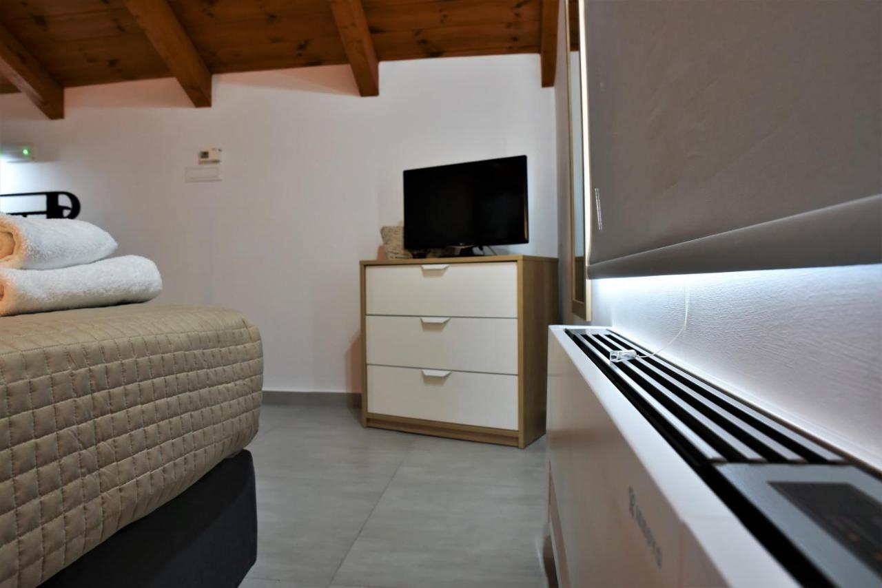 Messinian Horizons Appartement Marathopoli Buitenkant foto